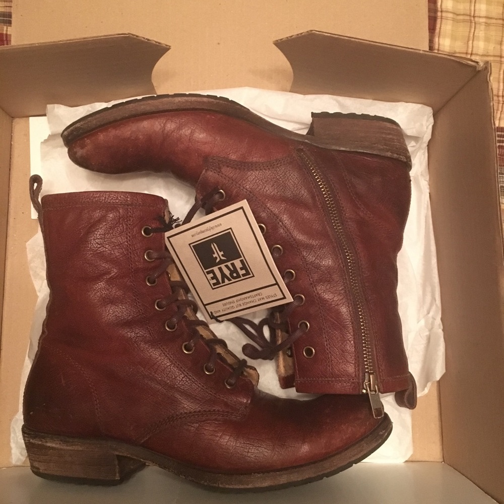 Women’s Frye Carson Lug combat boots